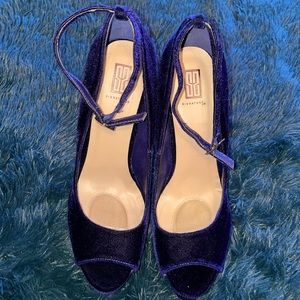 Royal Blue Velvet Open-toe, Stacked Pumps - Never been worn